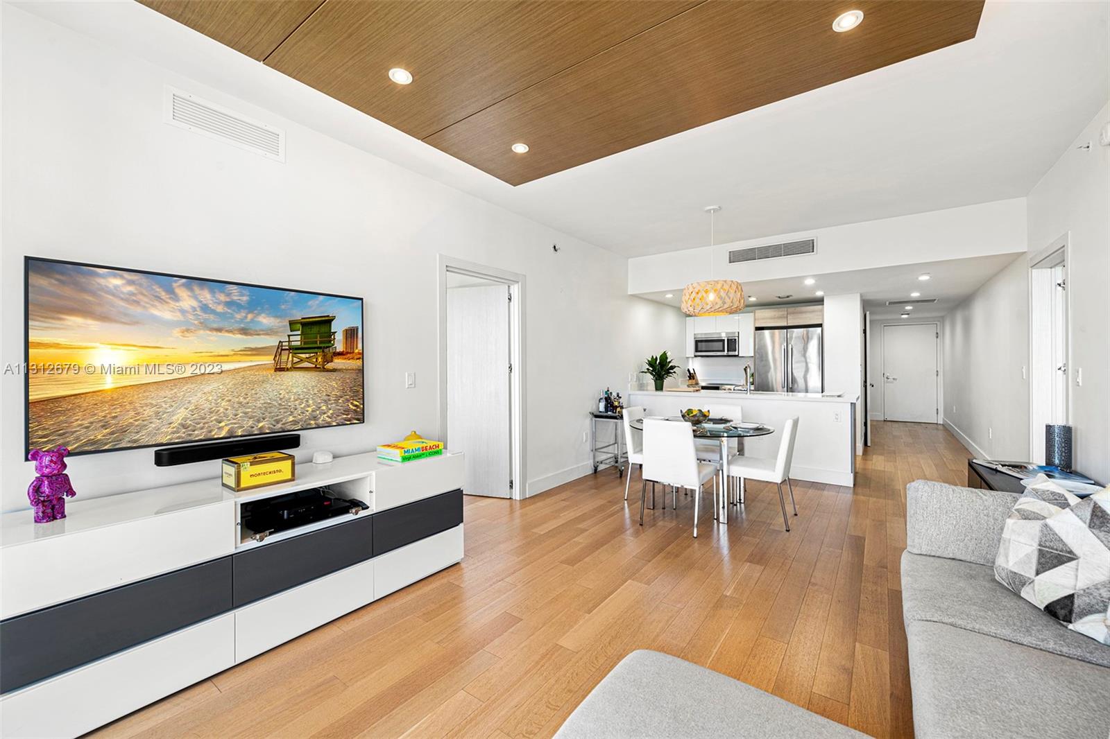 Stunning residence at Kai Bay Harbor Islands!