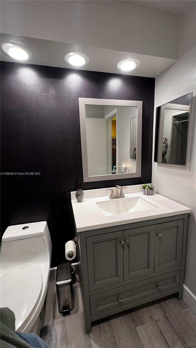 Fully Renovated Master Bathroom