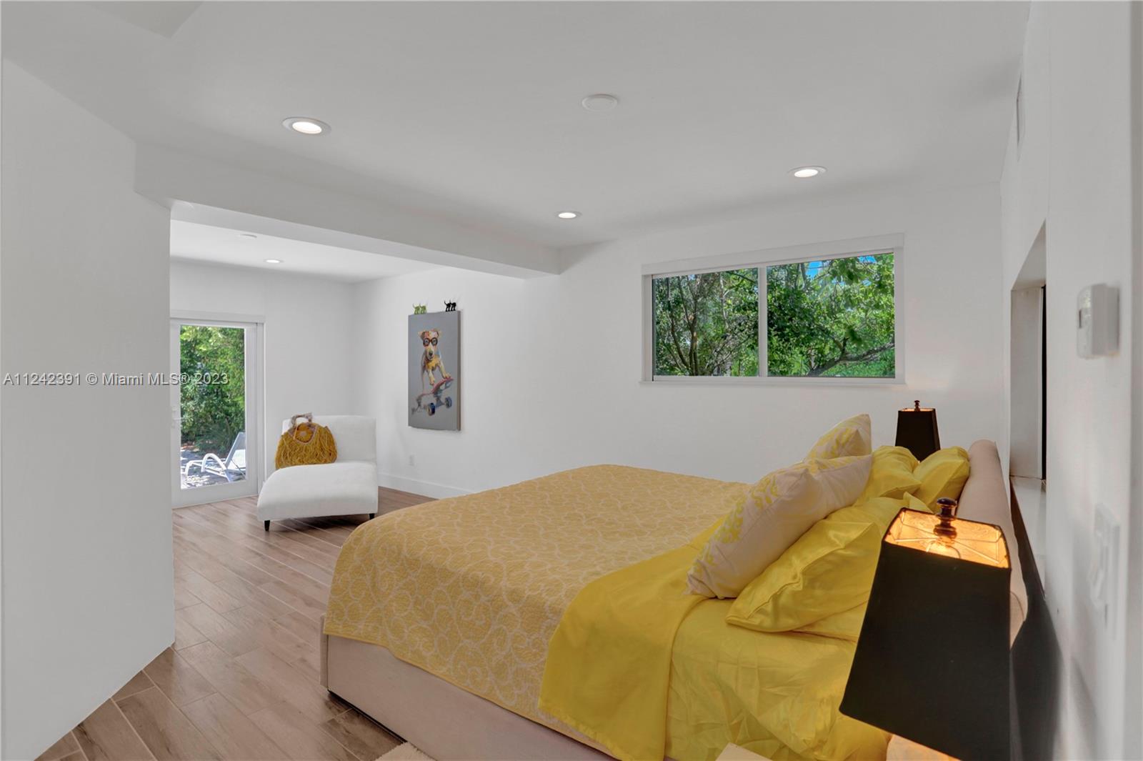 Bed Room