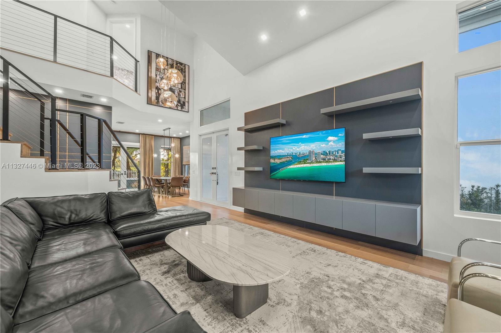 Looking towards entrance and dining room