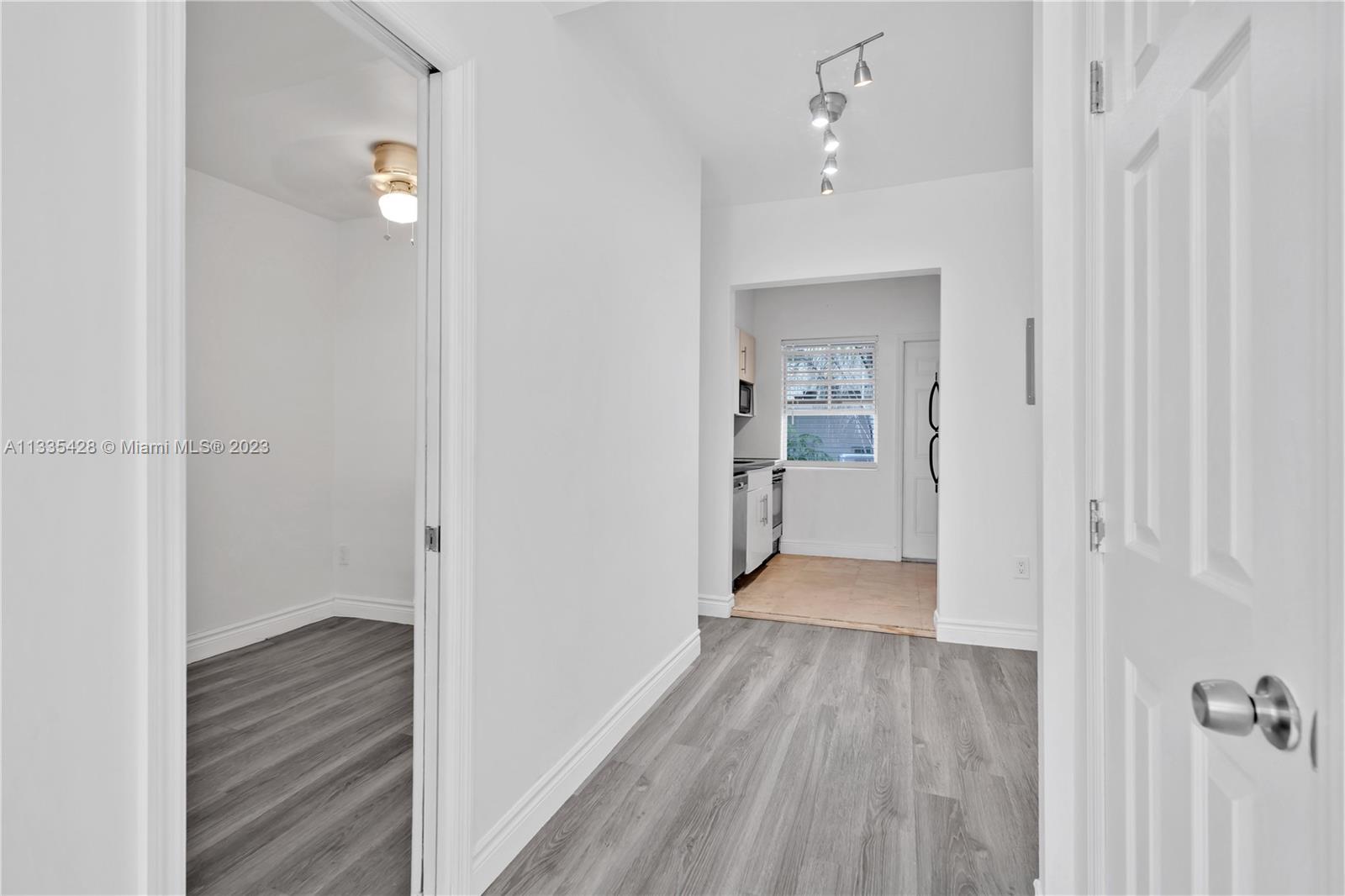 the armstrong condo Real Estate, Brokers, Home Values, Luxury Homes