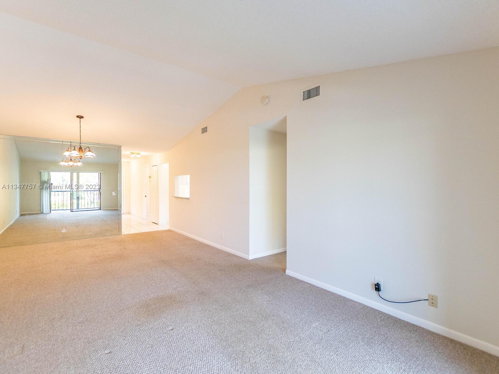 lakes of delray Real Estate, Brokers, Home Values, Luxury Homes