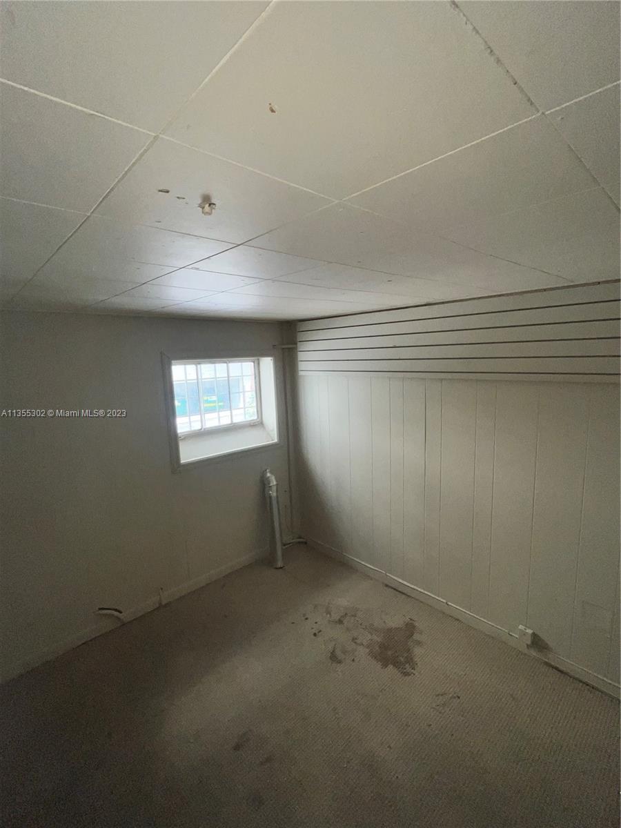 VIEW OF THE LOFT SPACE