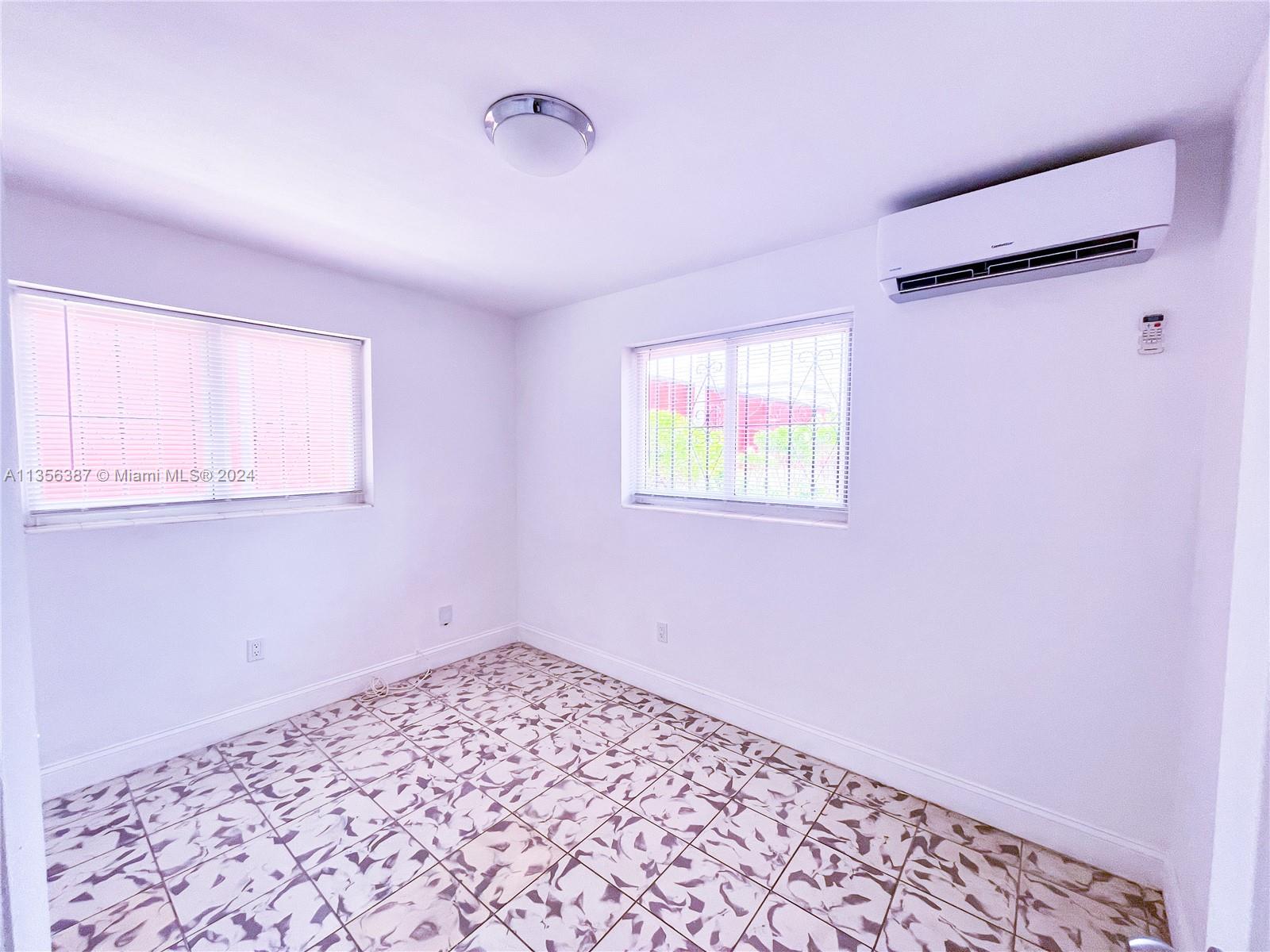 Unit 2 - Vacant - Bedroom 1