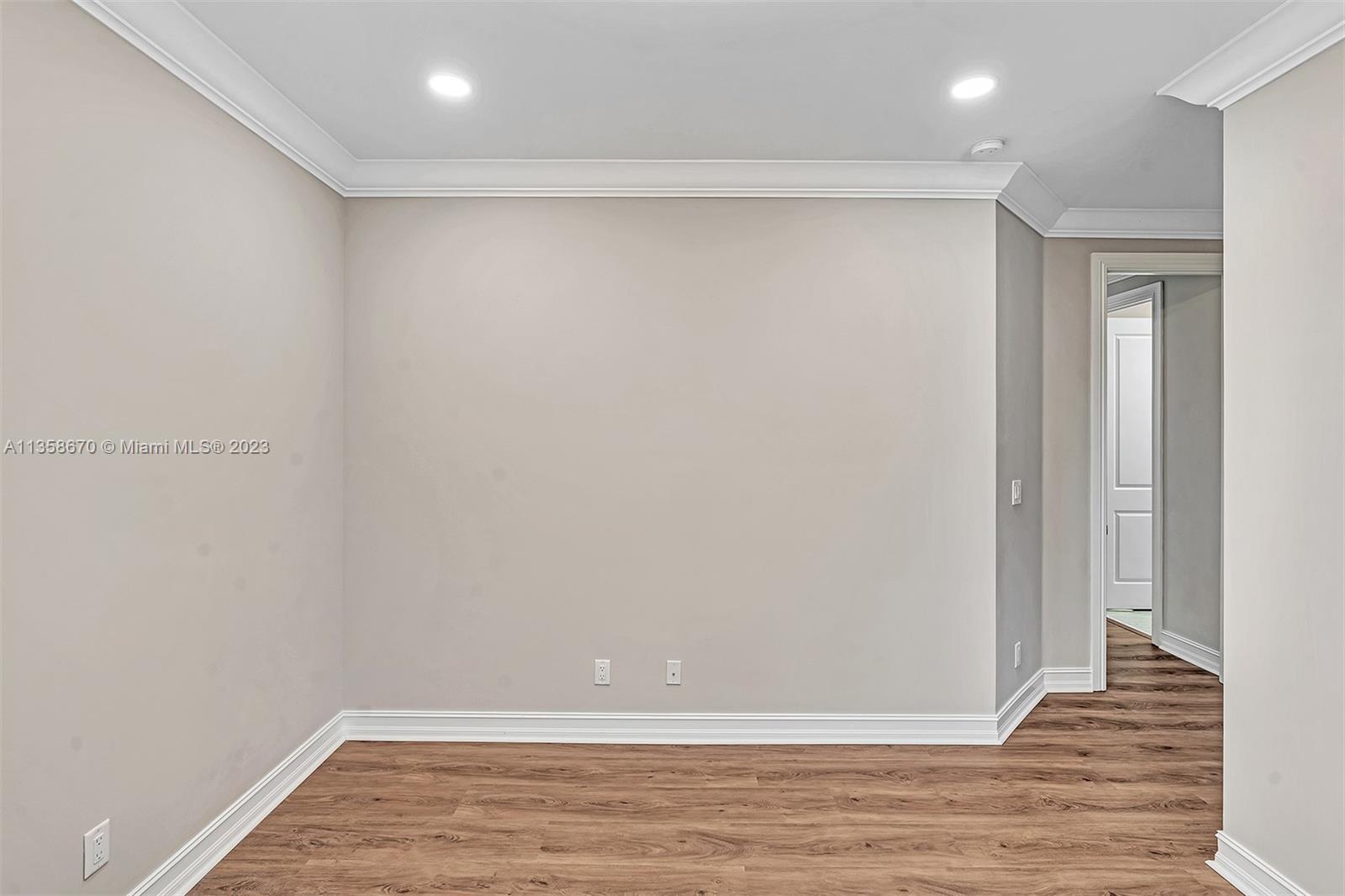 4th upstairs bedroom