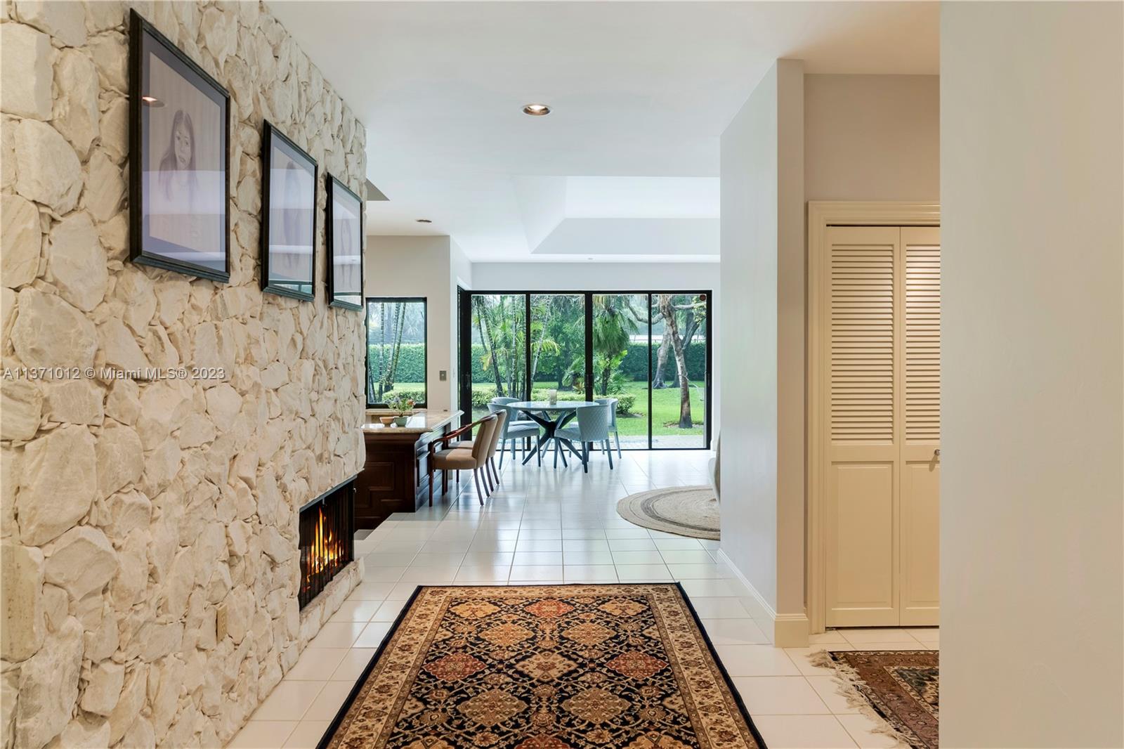 Beautiful entry area