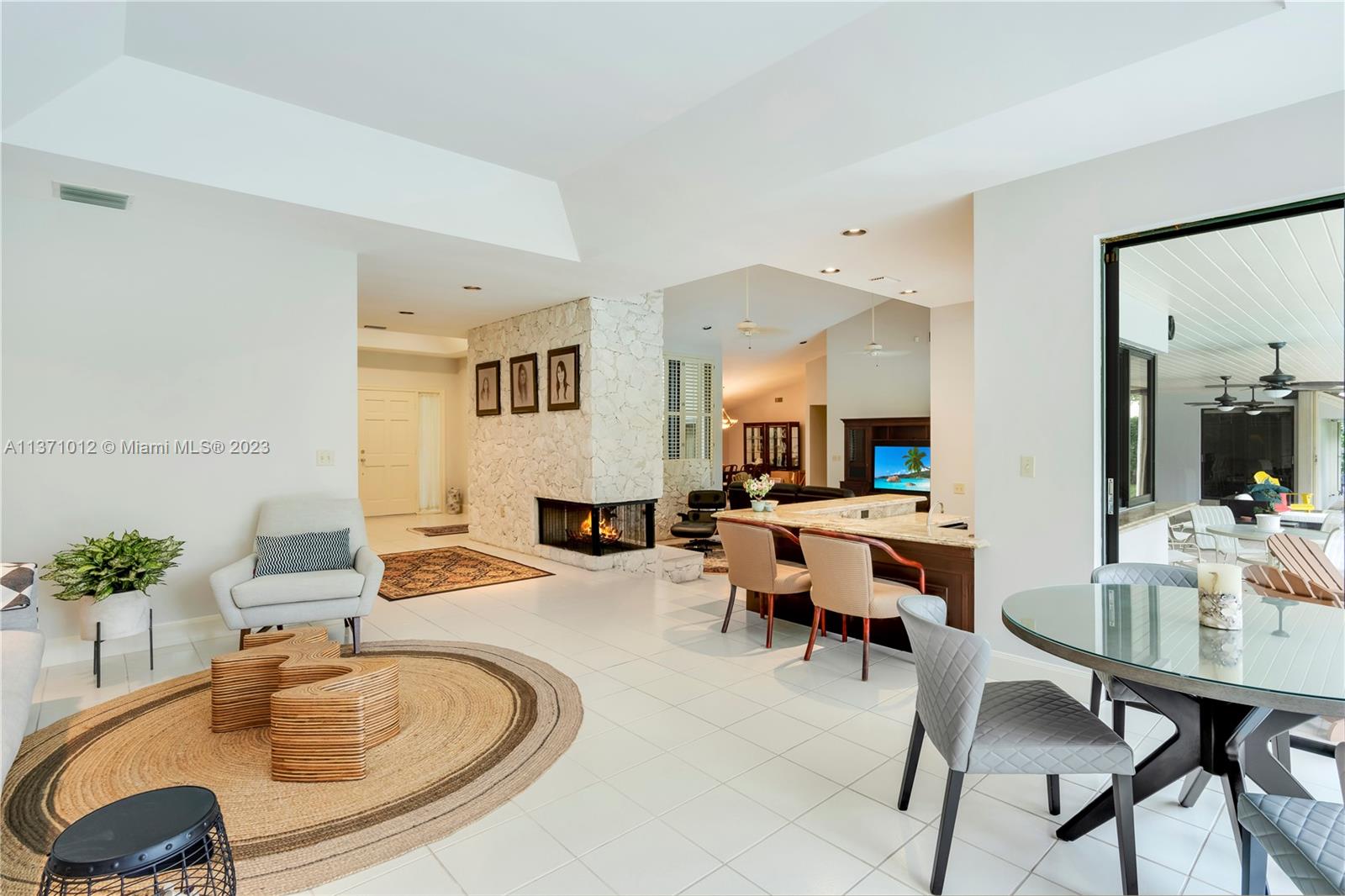 Beautiful space overlooking the large back yard area plus pool