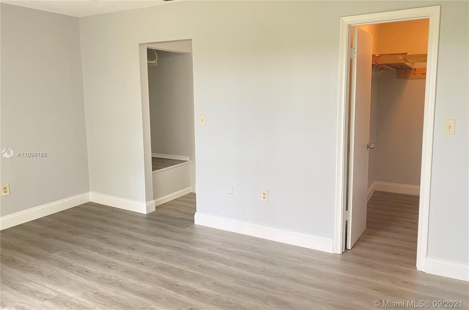 del rio village north Real Estate, Brokers, Home Values, Luxury Homes