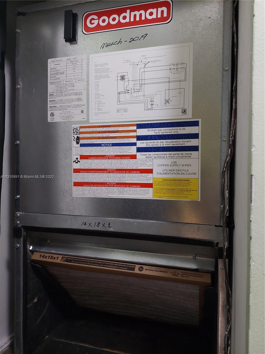 3 YEAR OLD AIR-CONDITIONER