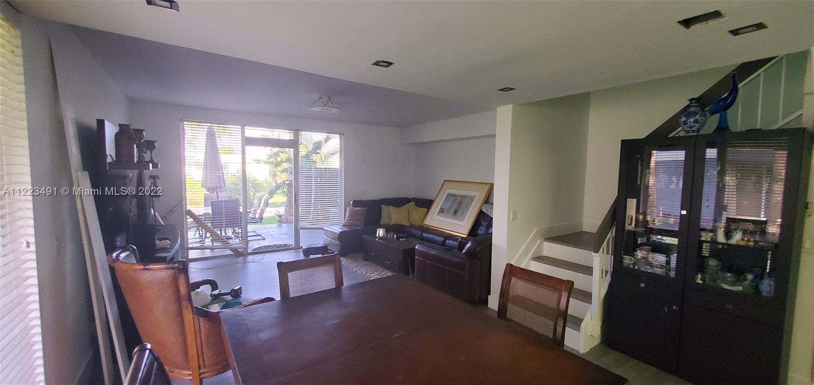 clear creek townhomes pla Real Estate, Brokers, Home Values, Luxury