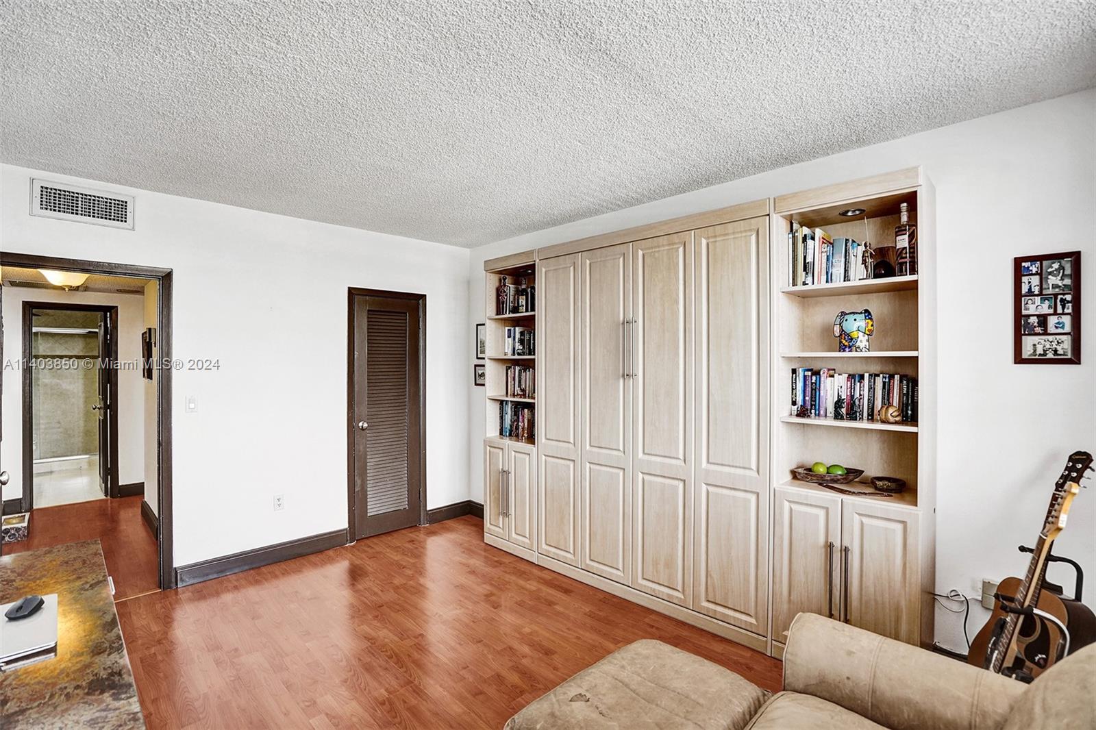 Very spacious 2nd bedroom with NEW murphy bed