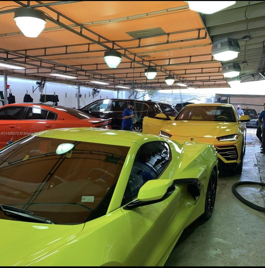 Garage