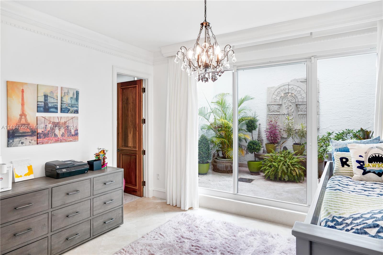 full ensuite with a private zen garden