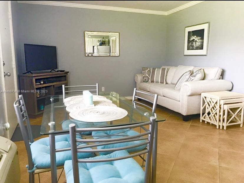 marco inn villas Real Estate, Brokers, Home Values, Luxury Homes