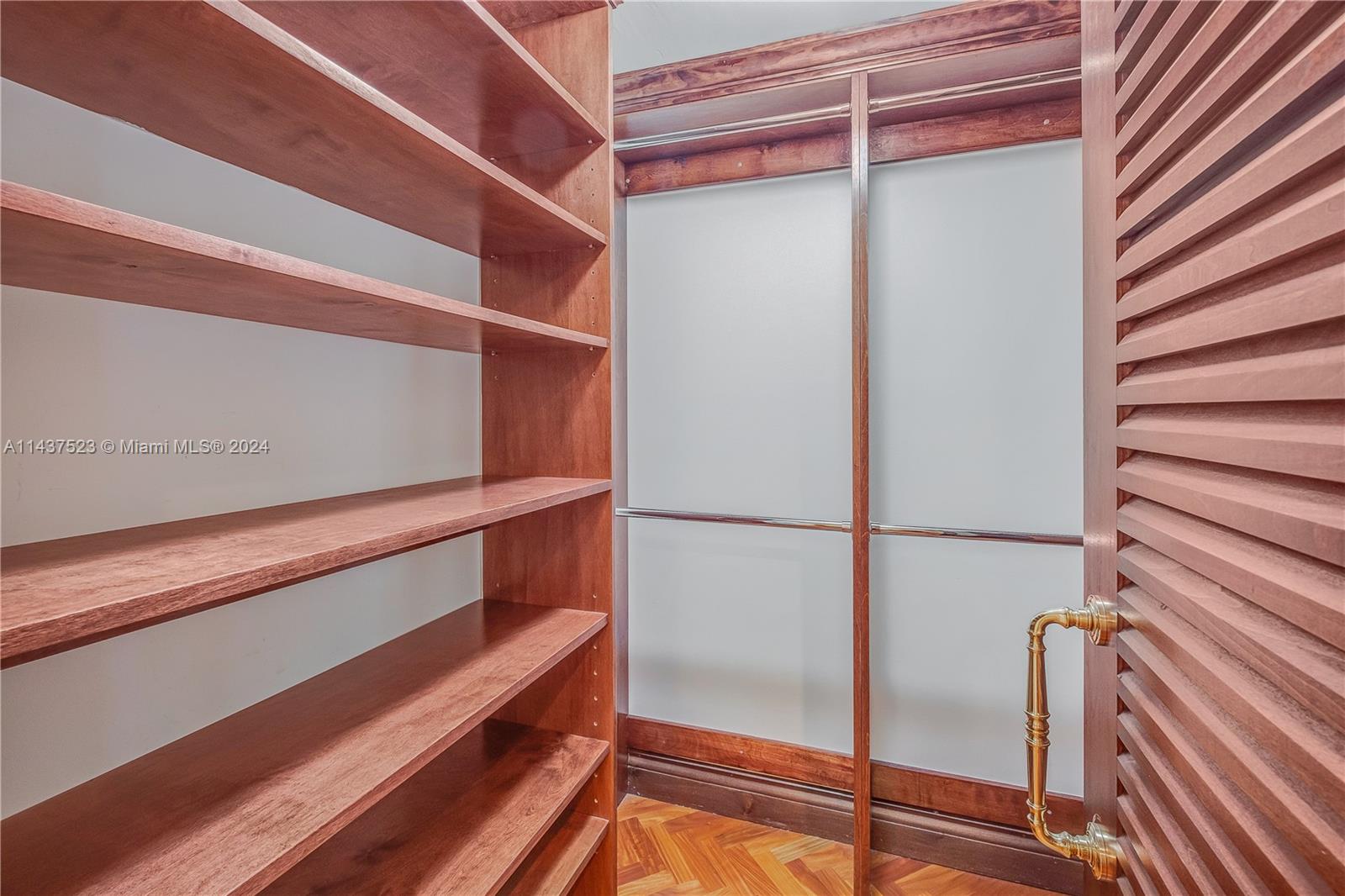 Principal Bedroom 1 of 2 walk-in closets