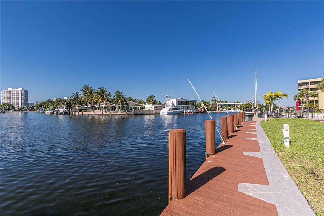 Dock