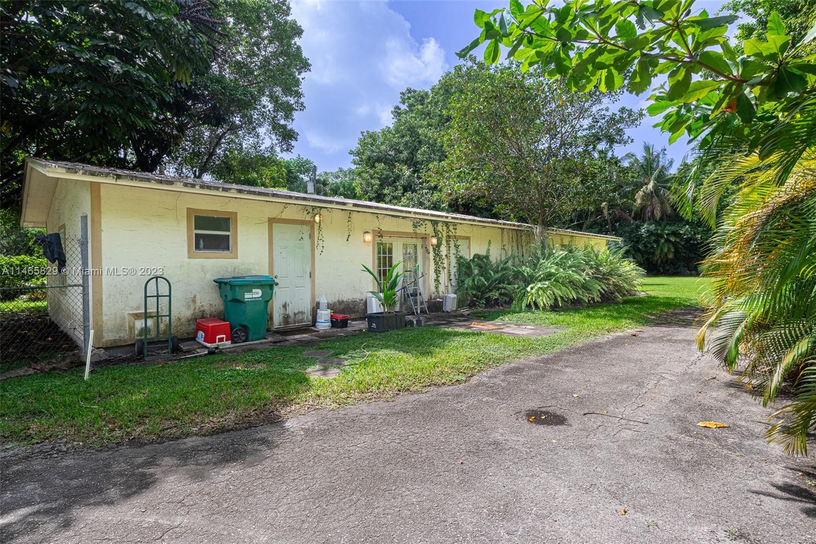 Guest House