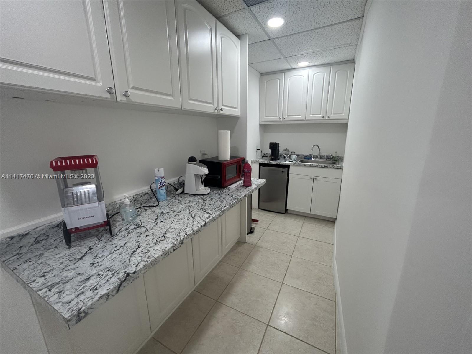 kitchentte - 8500 SW 92 ST