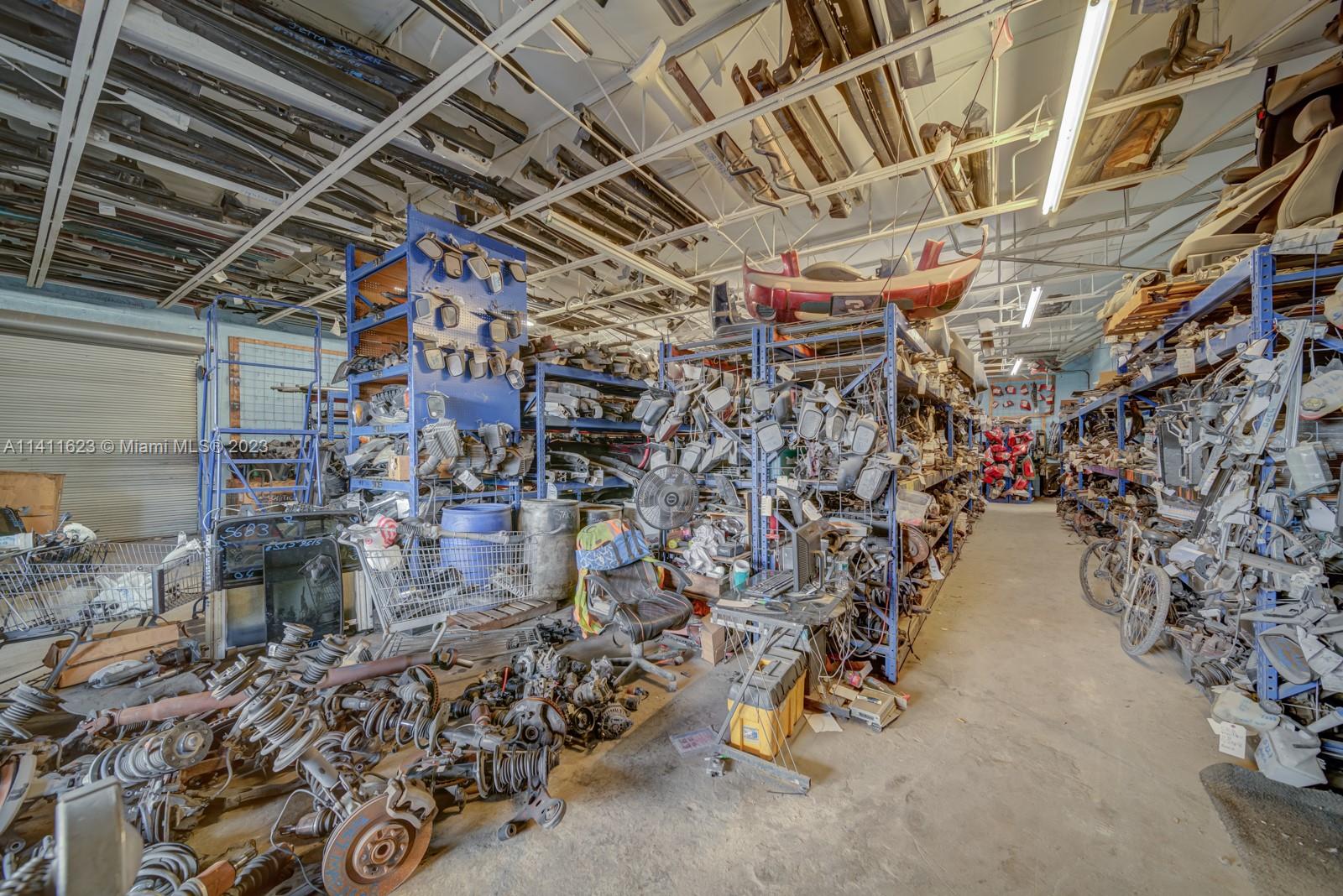 Garage