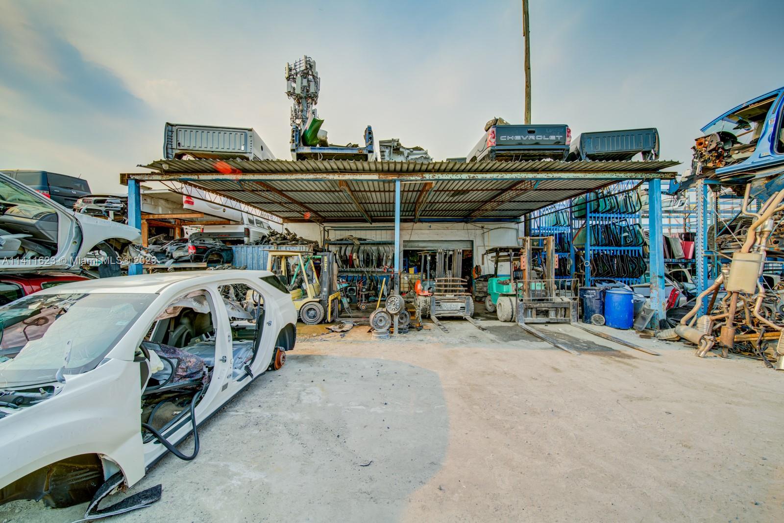 Garage