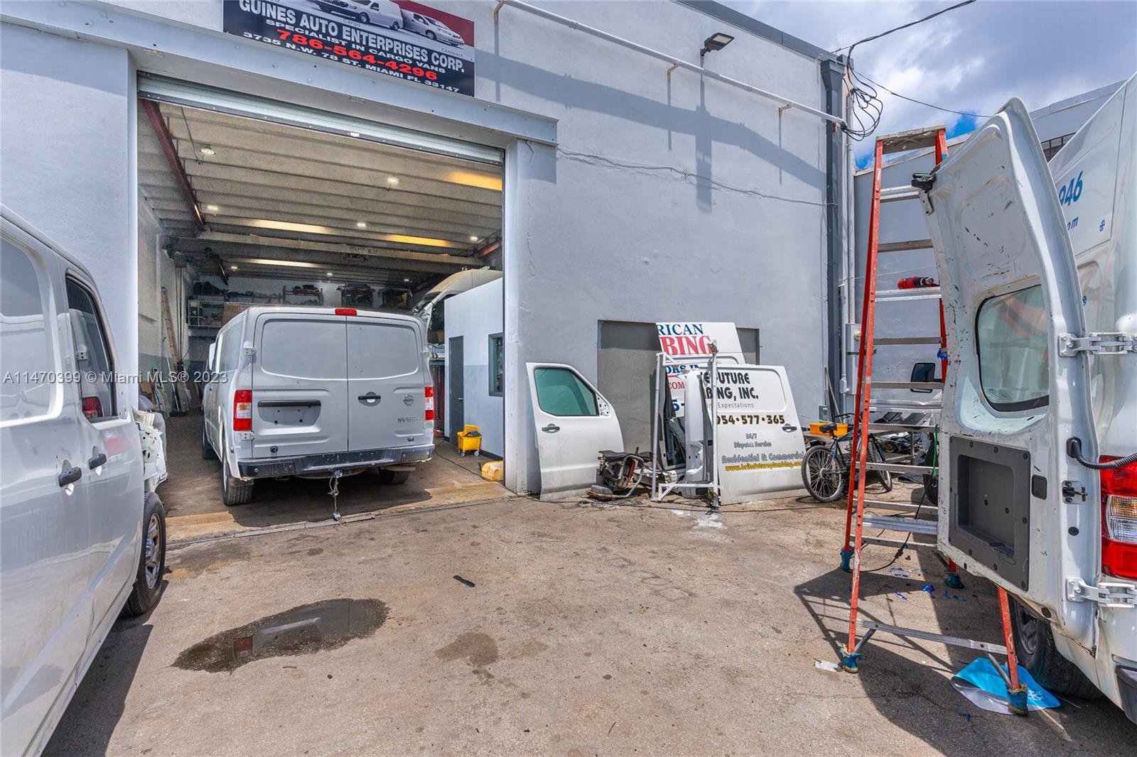 Garage