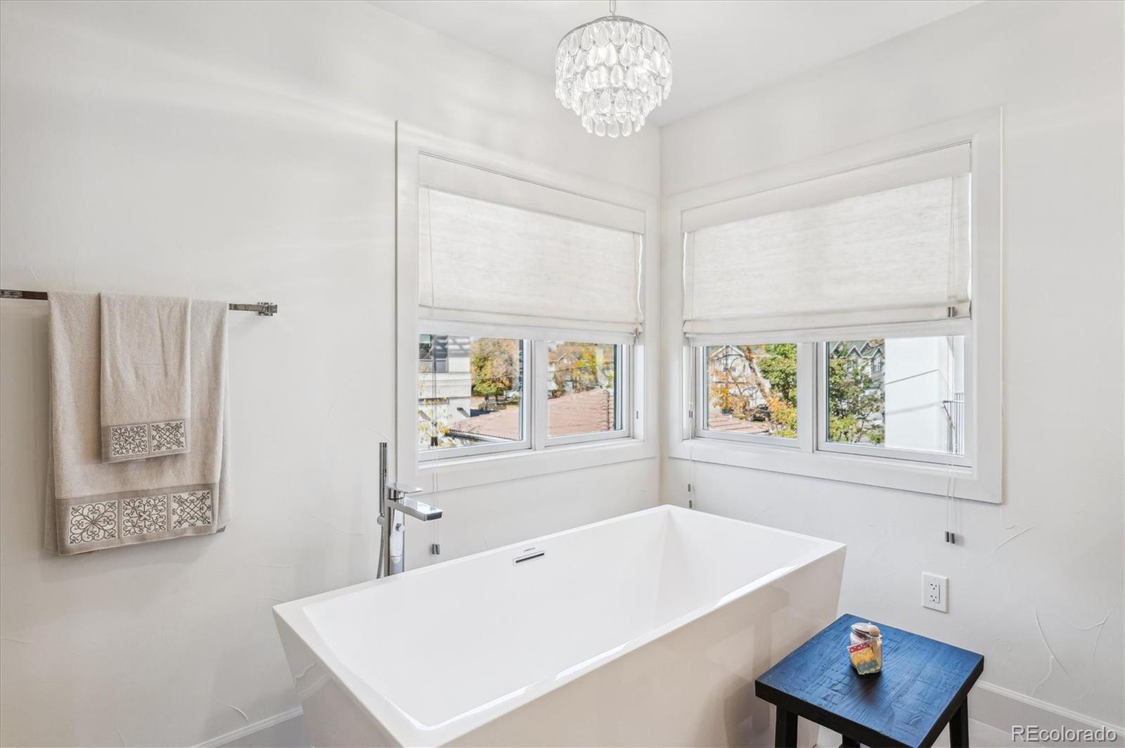 2111 Columbine Street, Denver, CO 80210, 5 Bedrooms Bedrooms, ,6 BathroomsBathrooms,Residential,For Sale,Columbine,REC5627954