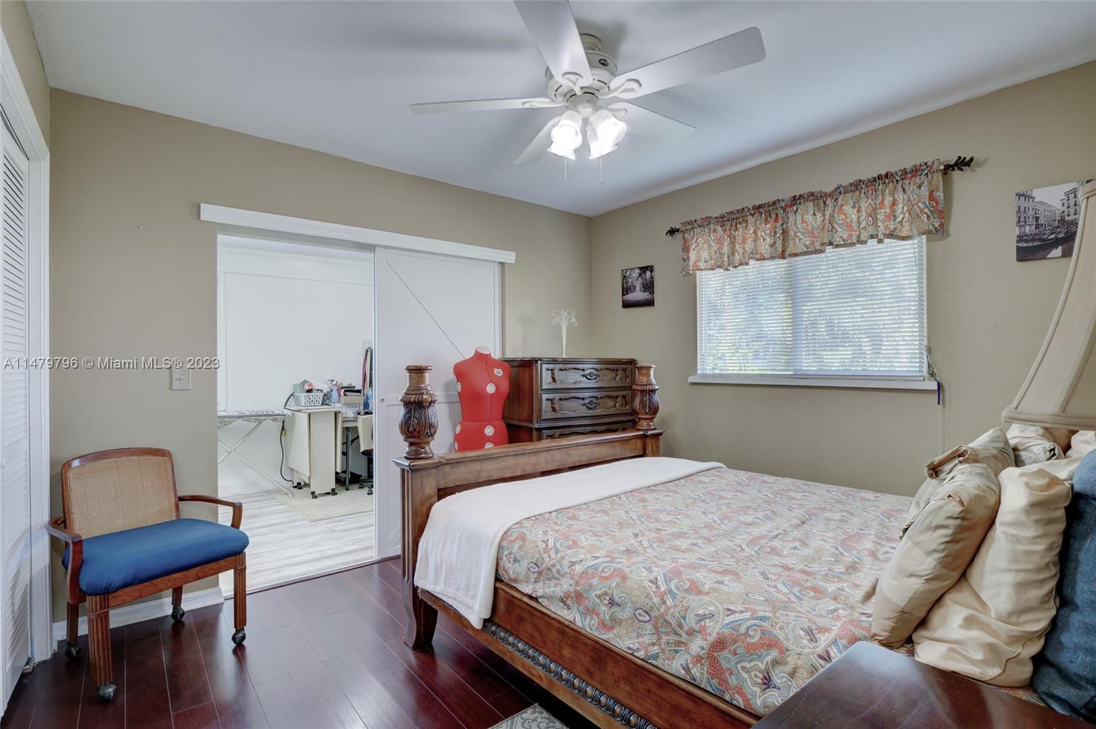 Bedroom
