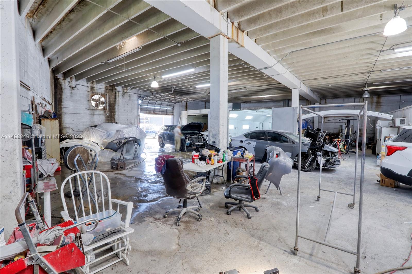 Garage