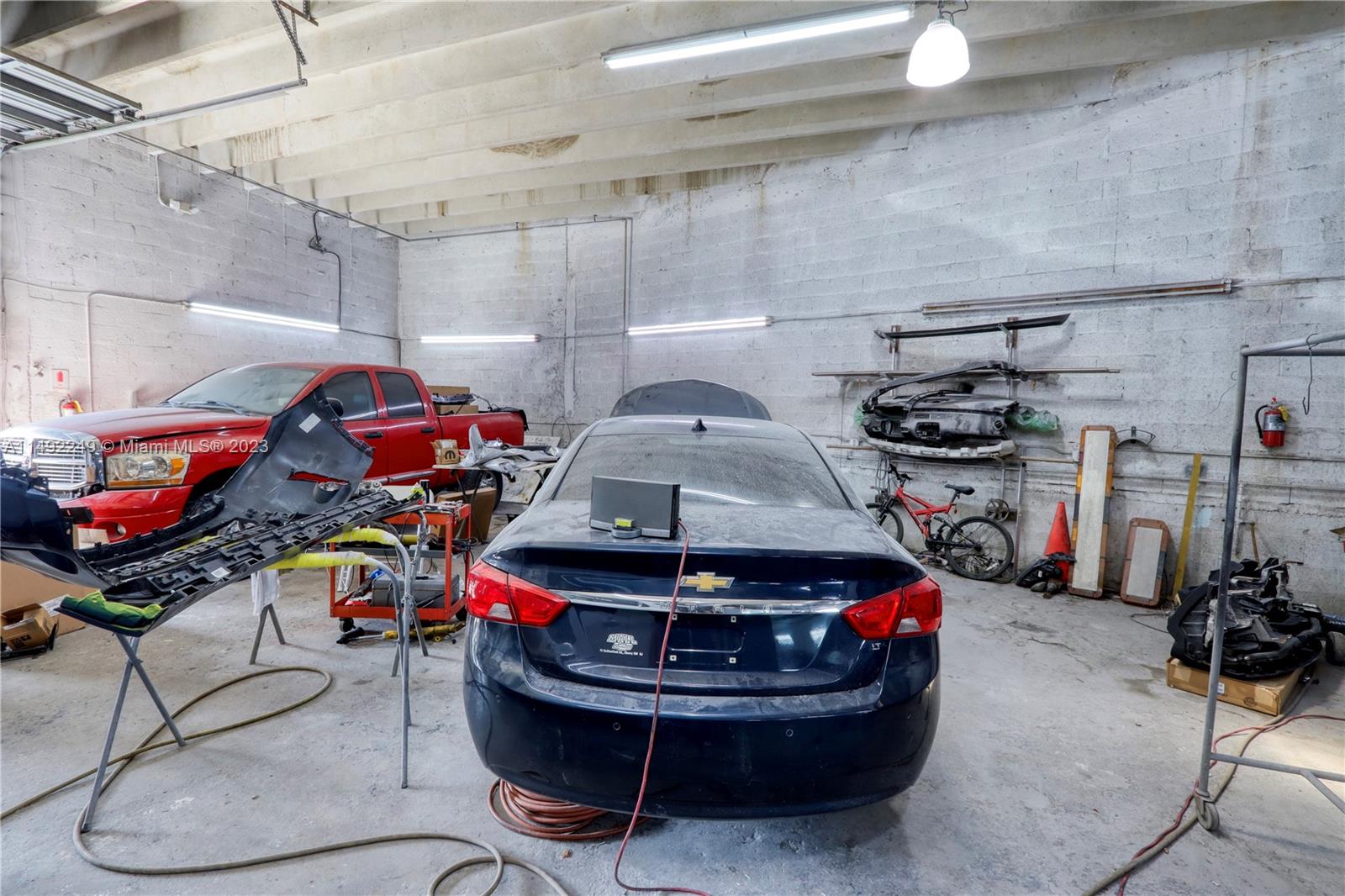 Garage