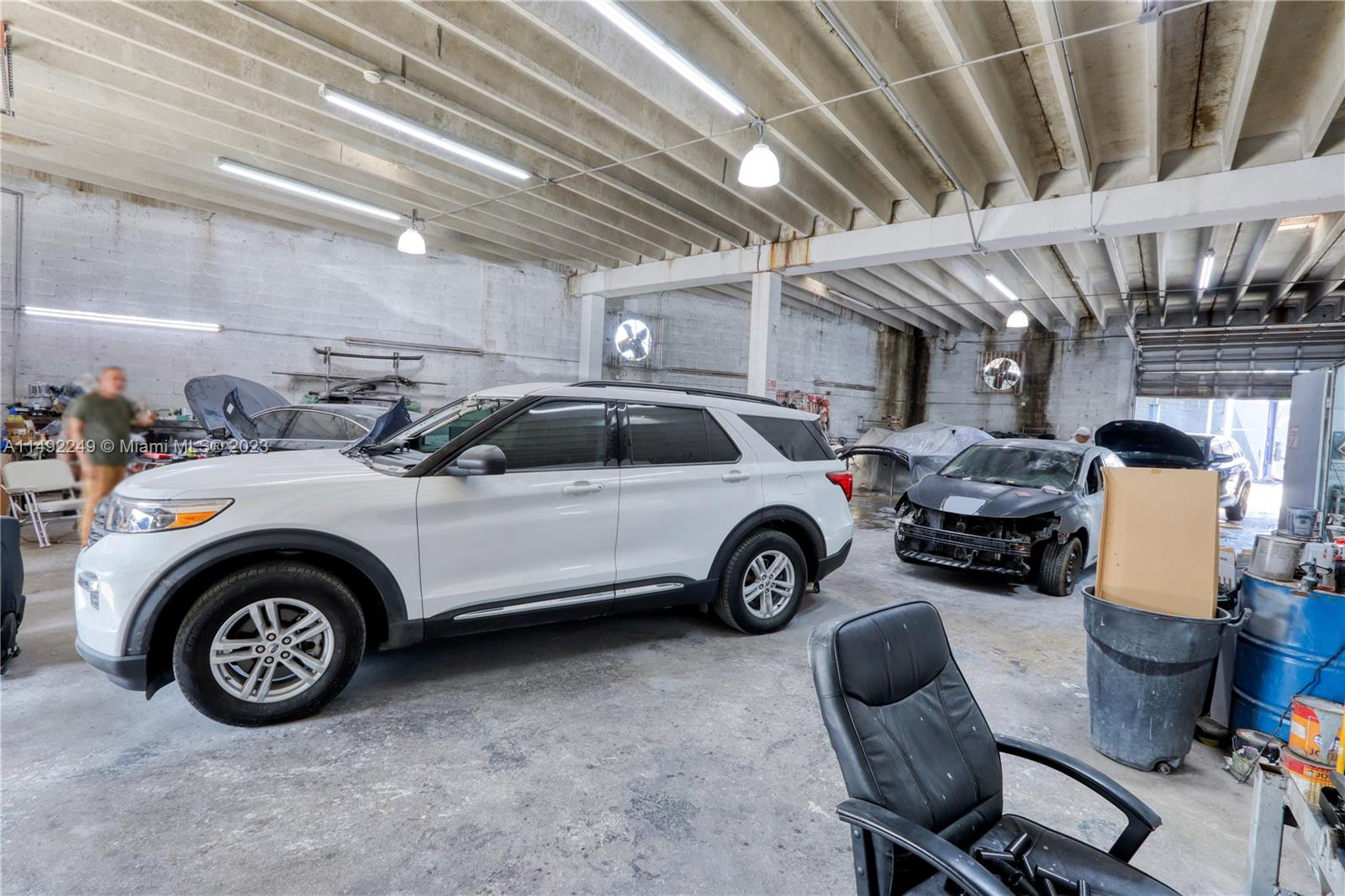 Garage