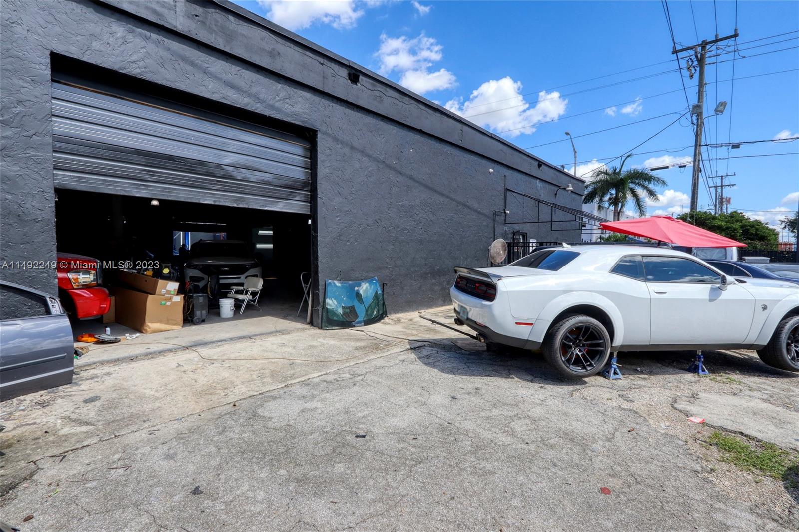 Garage