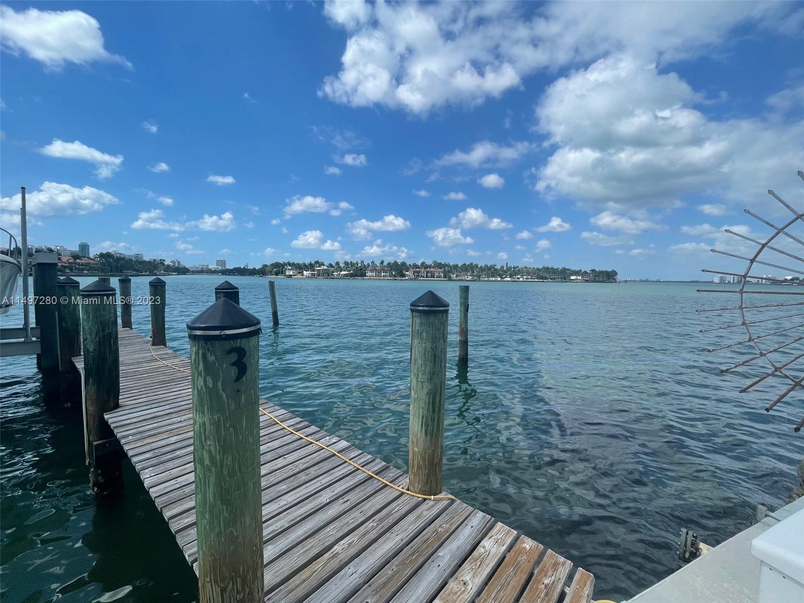 Dock