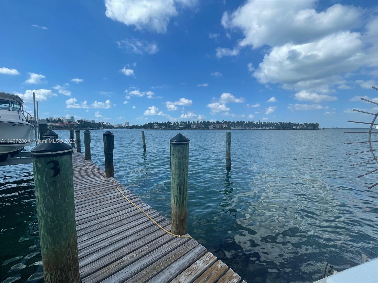 Dock
