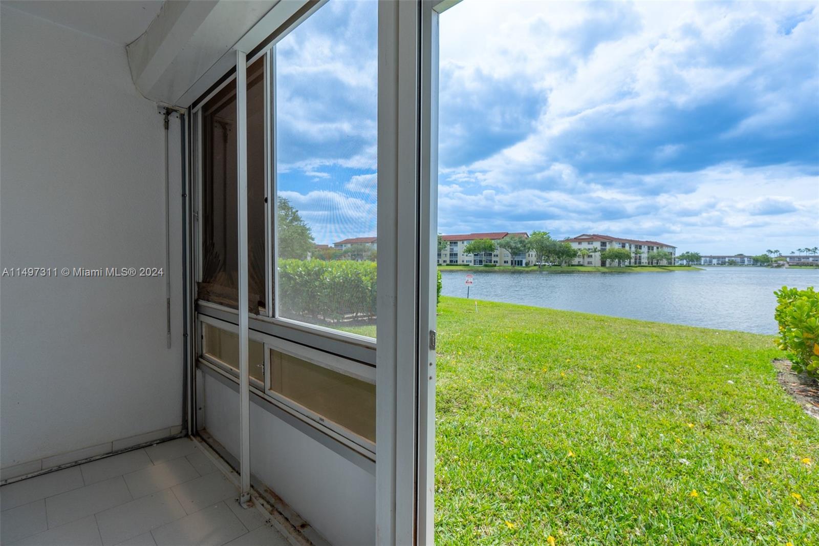 Roll Down Hurricane Shutters