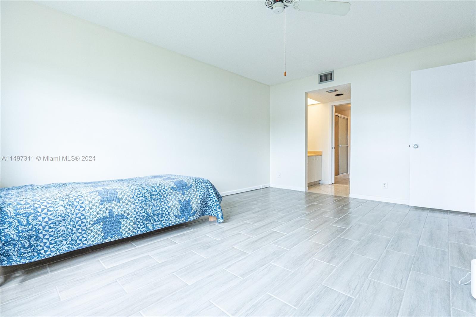 Large Master Bedroom Suite