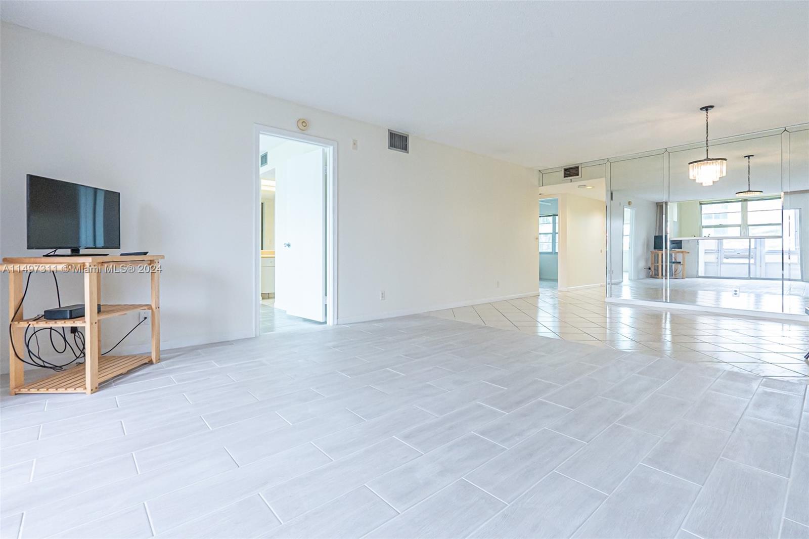 Open Living/Dining Area