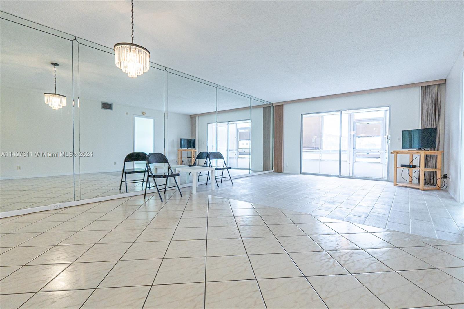 Open Dining/Living Area