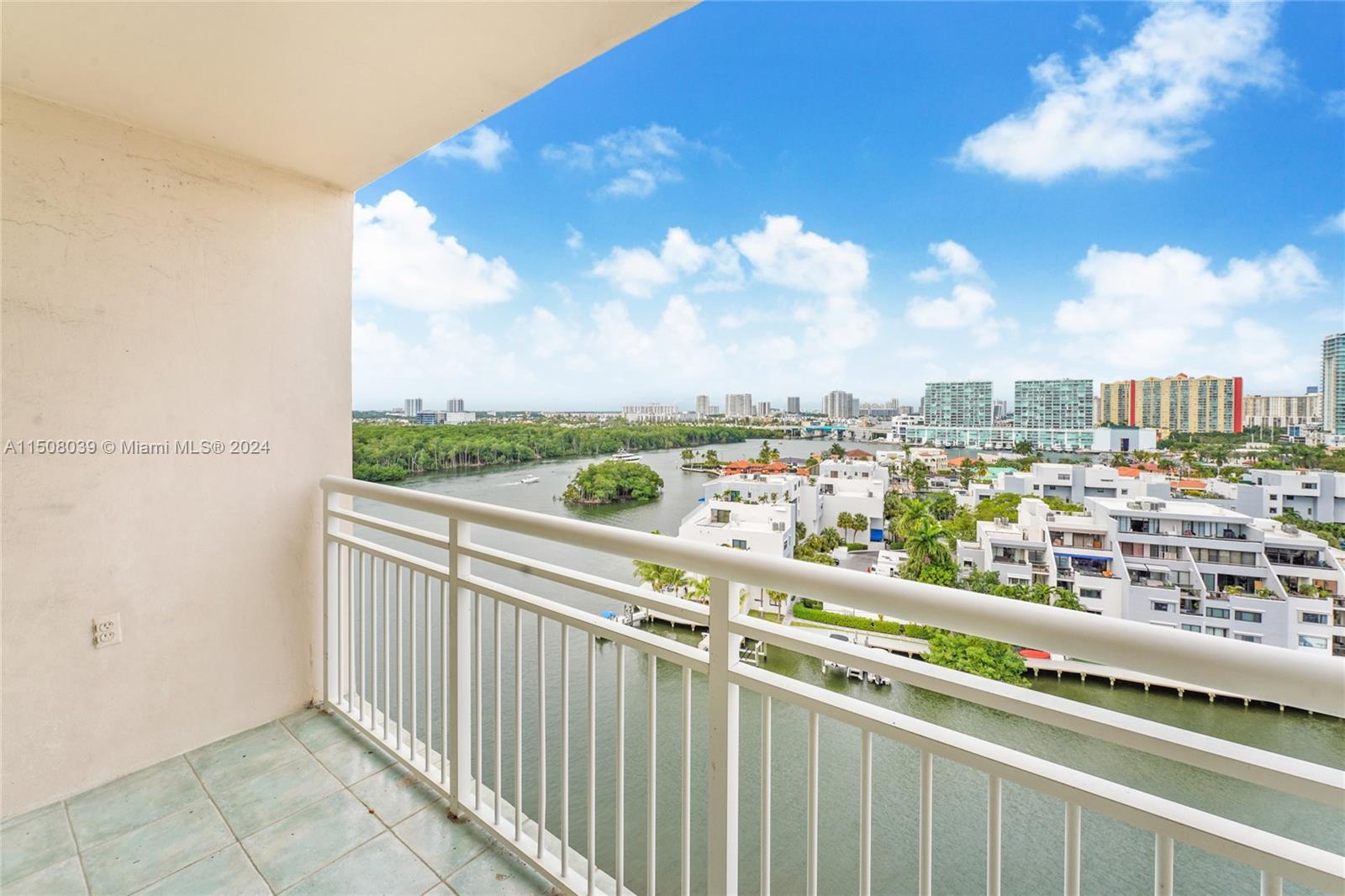 Intracoastal View