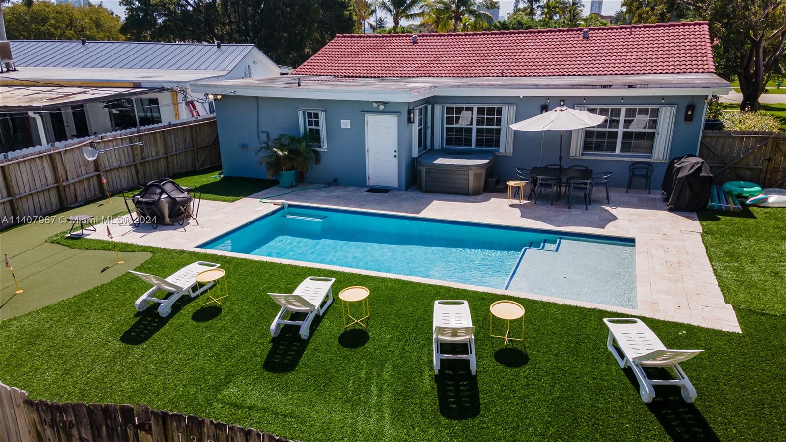 Pool