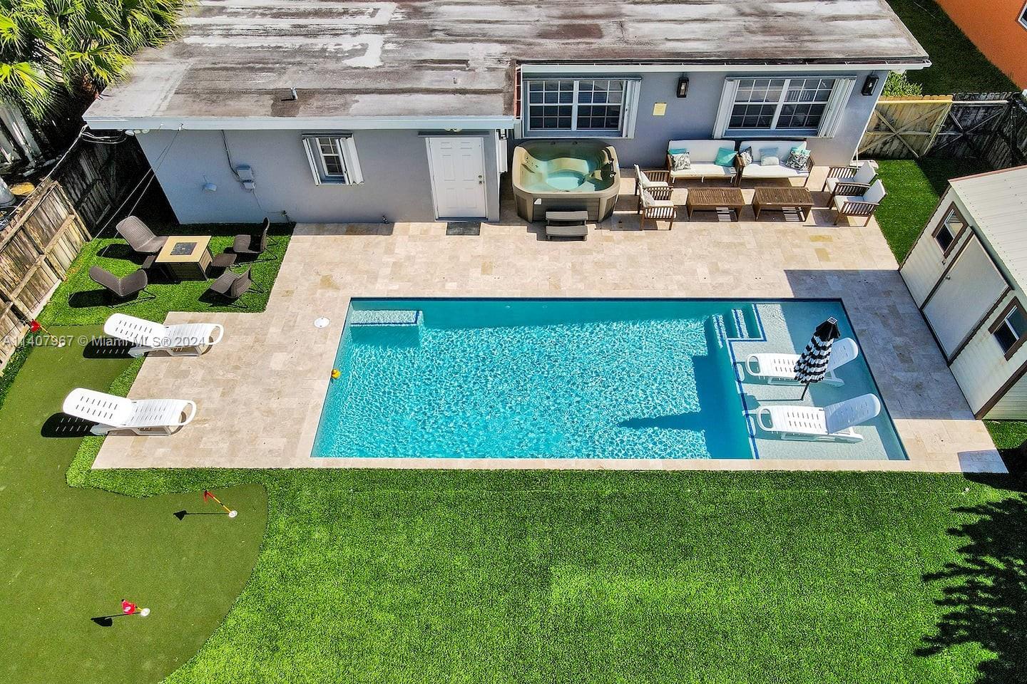 Pool