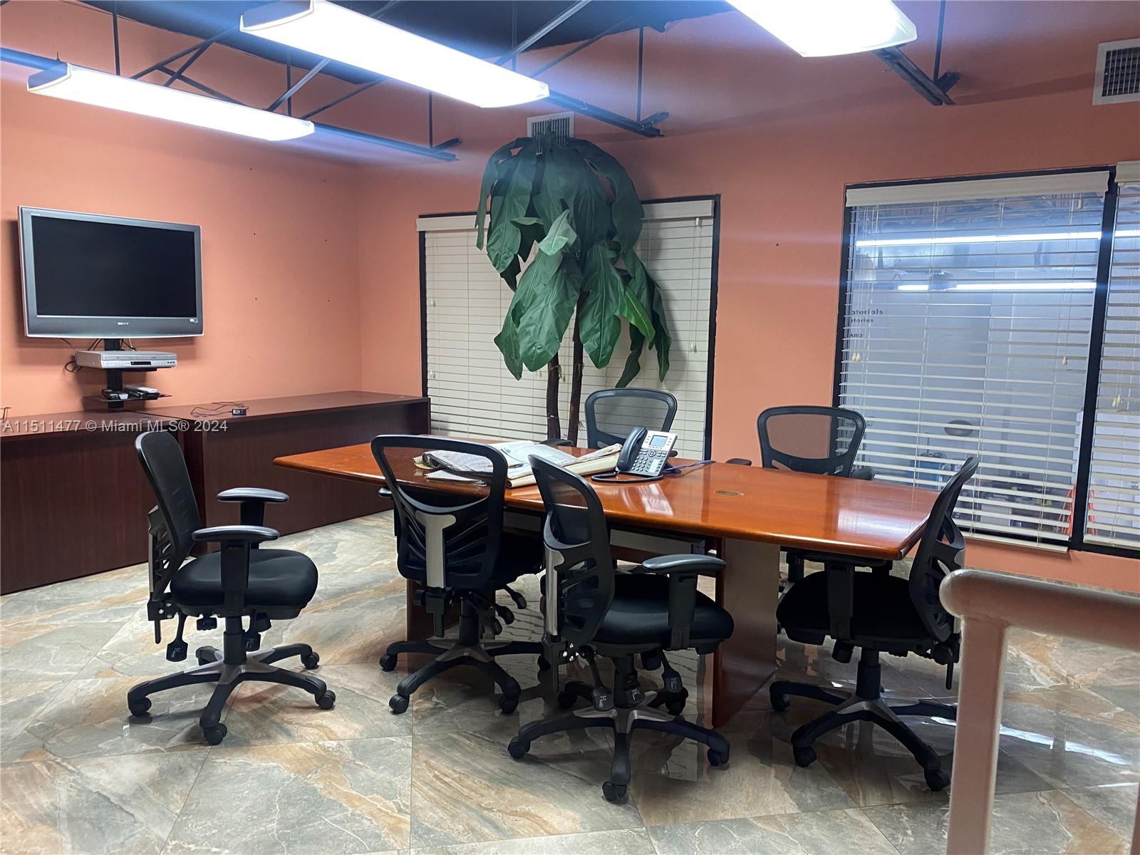 1950 W 84th St #2nd floor, Hialeah, FL 33014, ,Commercial Lease,For Sale,84th St,A11511477