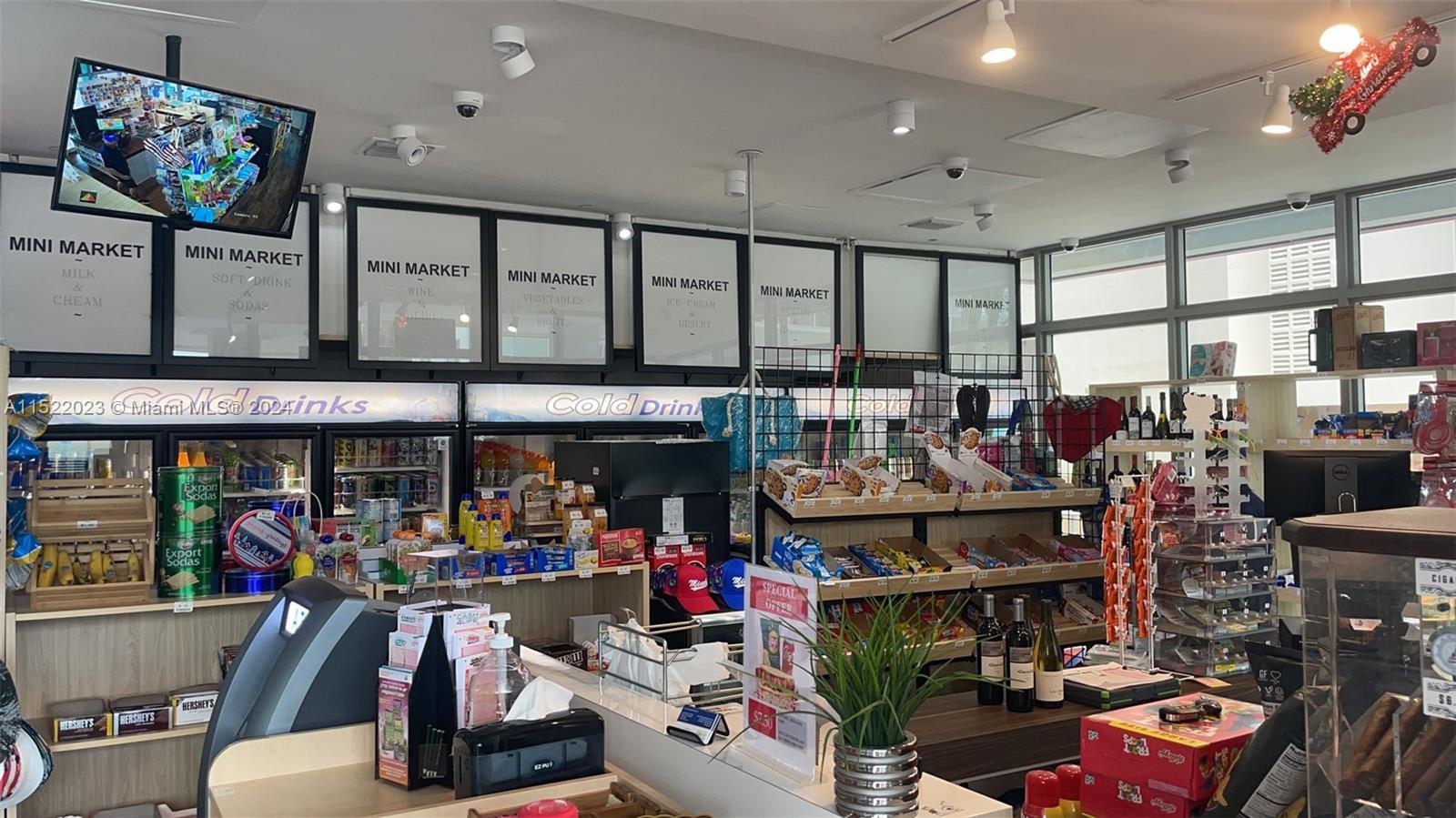 Convenience Store in Hollywood, Hollywood, FL 33019, ,Commercial,For Sale,Convenience Store in Hollywood,A11522023