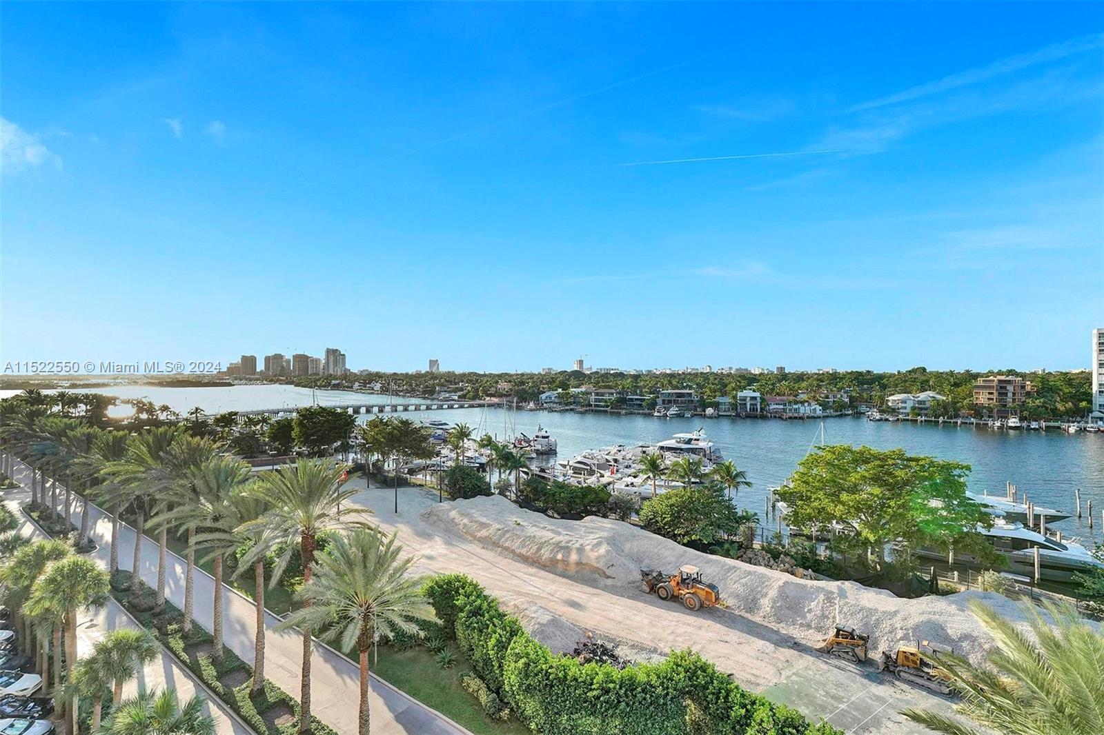 Note the new project called Vita will be constructed to the right where you see the sand.