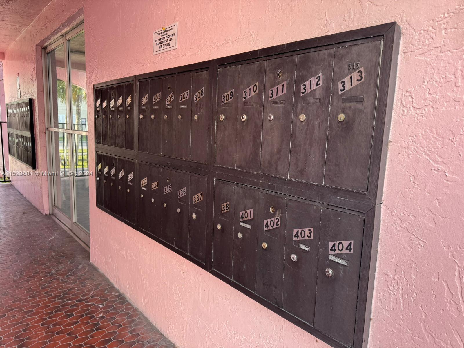 Mail