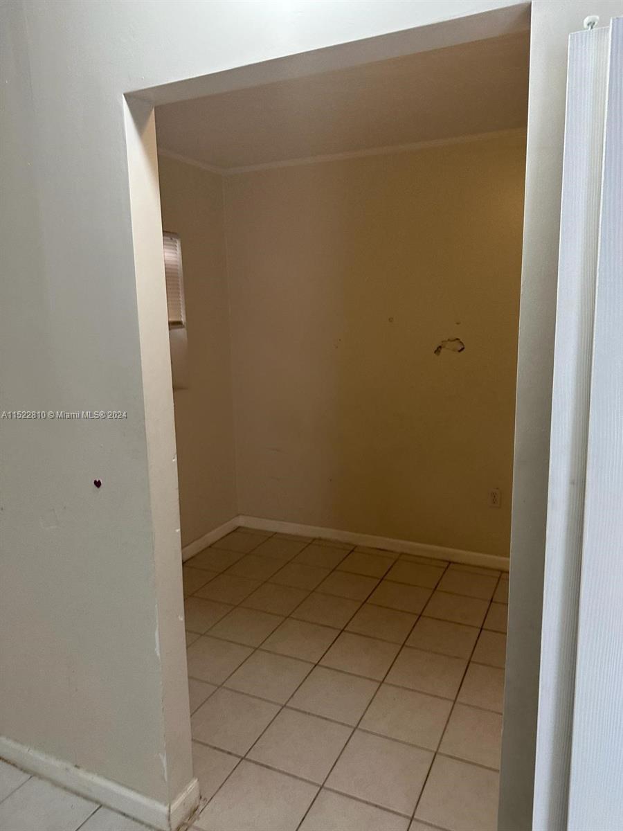 Extra Space/unit