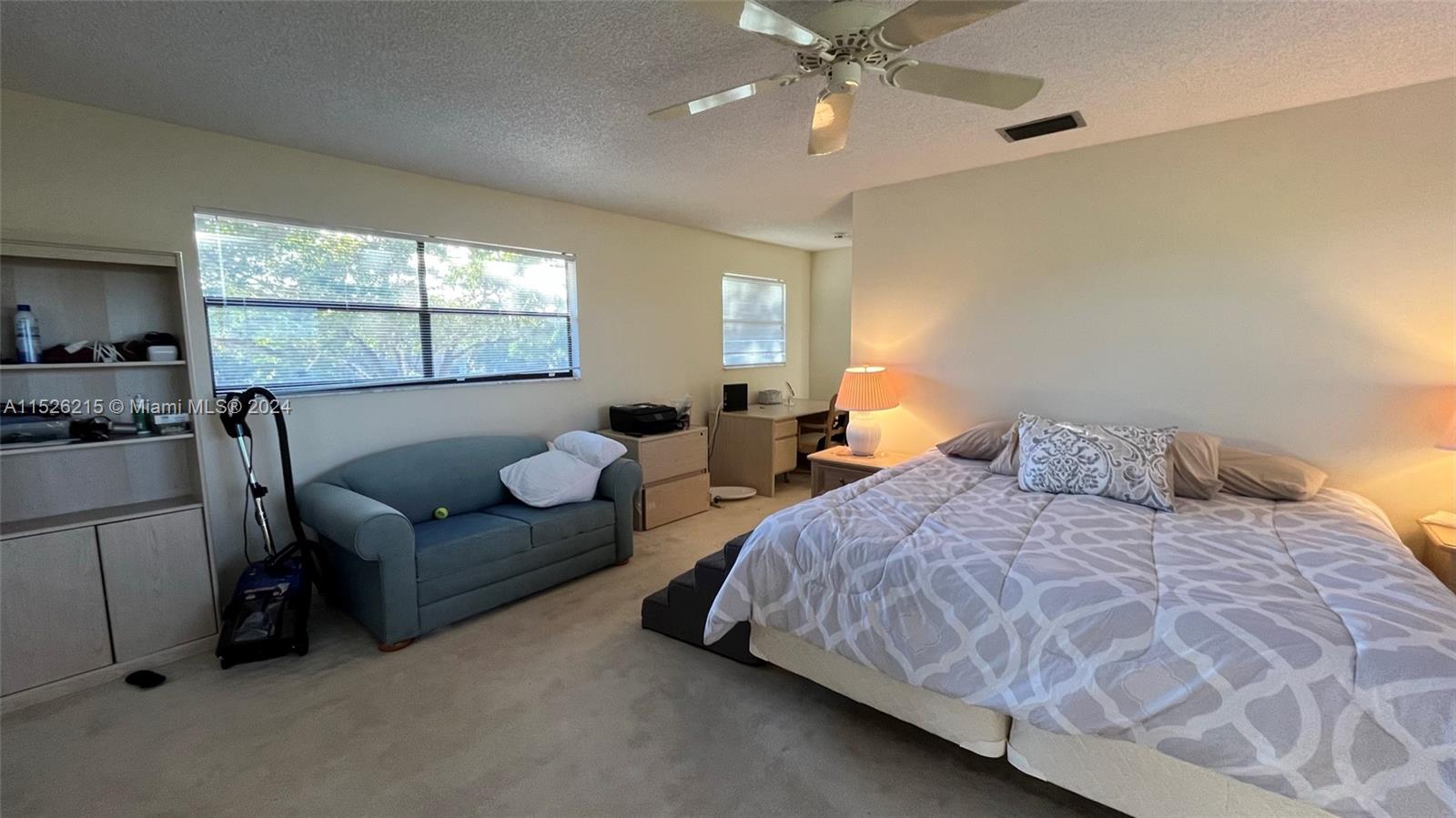 a spacious layout that allows for a comfortable seating area