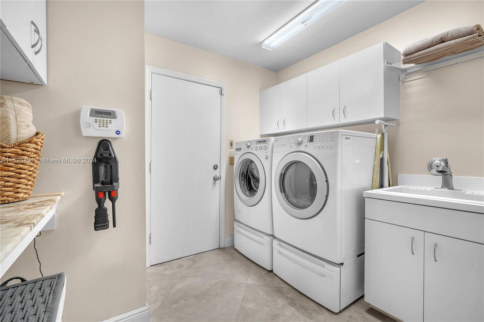 Large laundry room