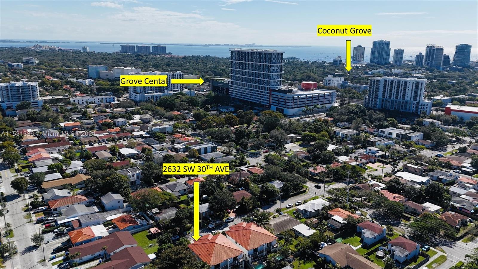 So close to Grove Centrl and Coconut Grove!
