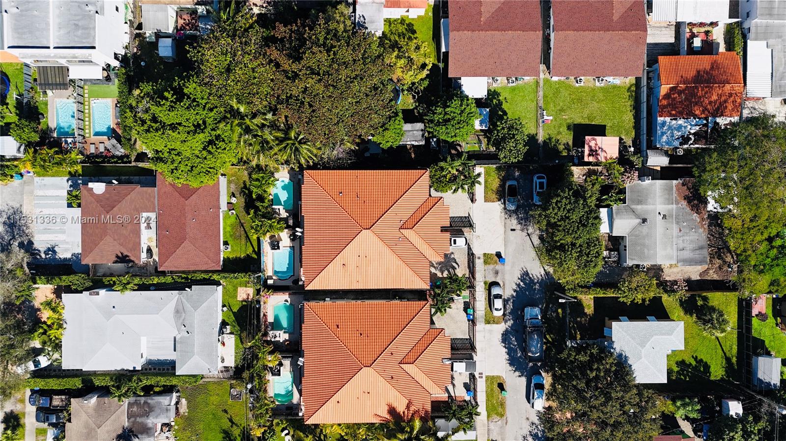 Located on a dead-end street with space to park cars outside