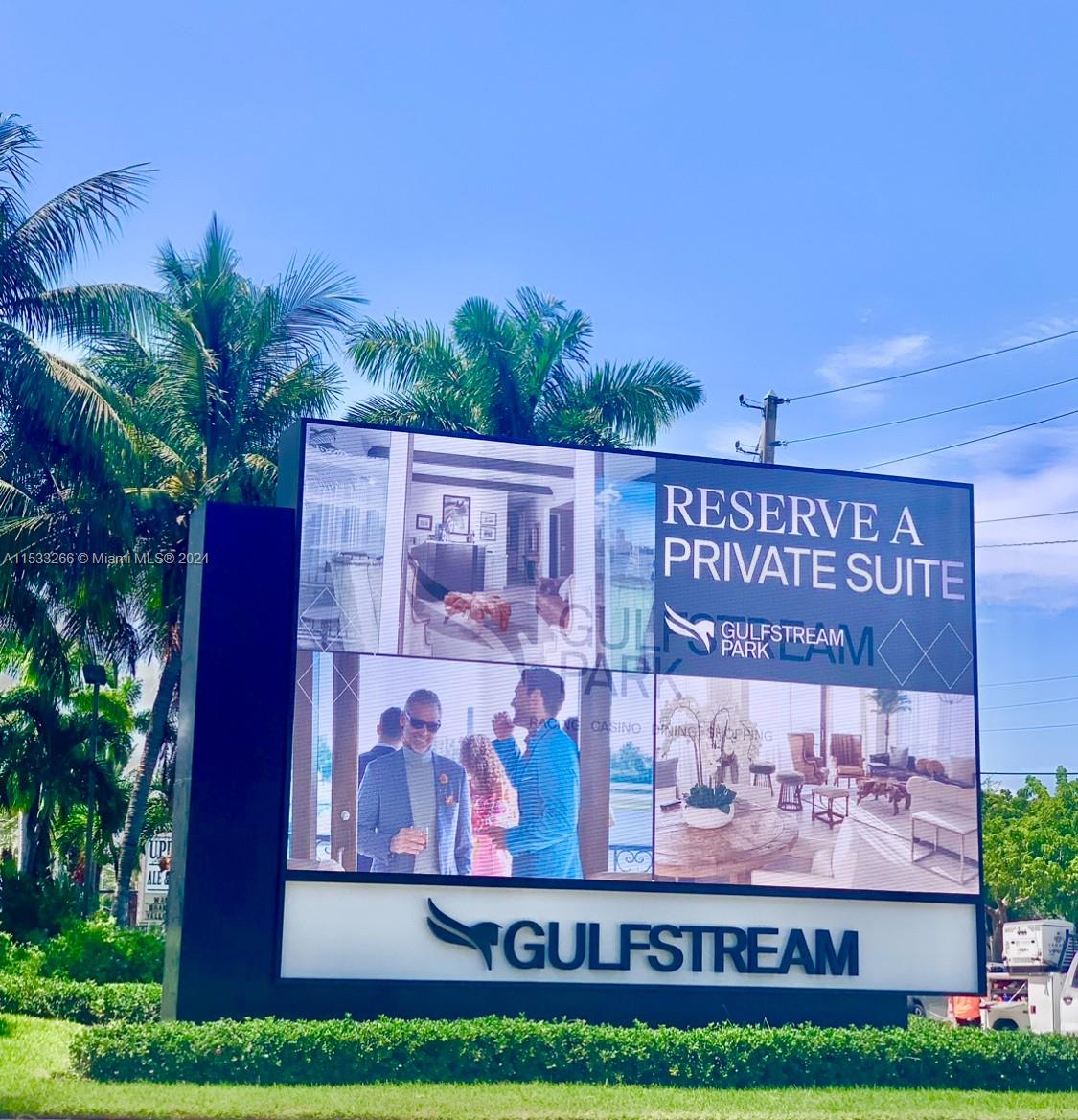 Gulfstream Racetrack has resturants & enterainmnet